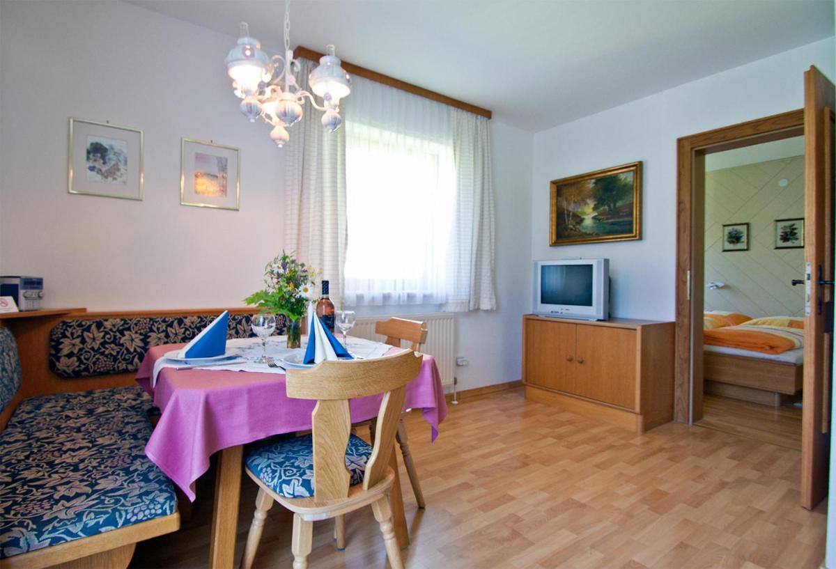 Ferienhaus Rosi Apartman Sankt Martin am Tennengebirge Szoba fotó